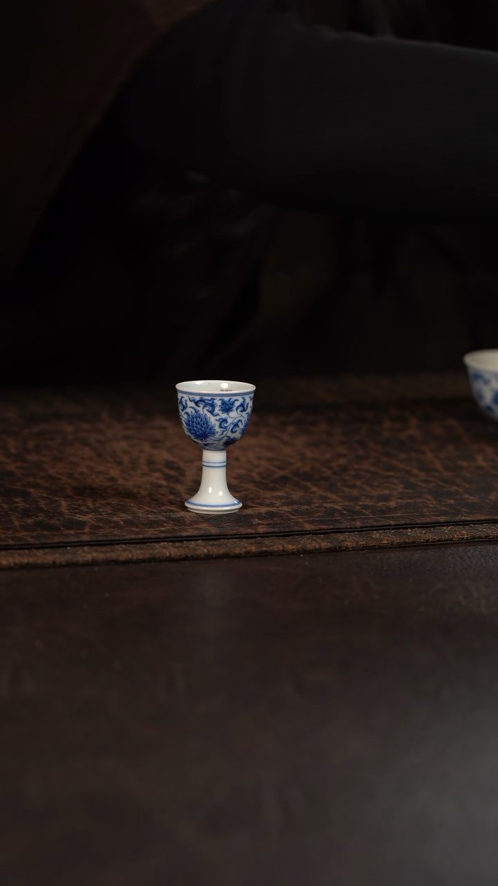 【闪购商品】杯聚澜堂缠枝菊小茅子杯