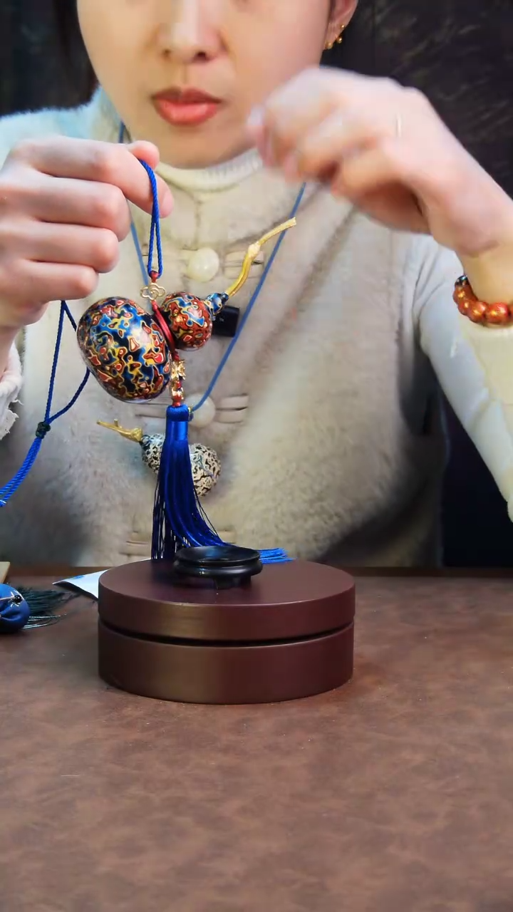 【闪购商品】189直播一物一图大漆酒葫芦送底座送挂绳