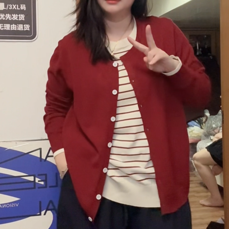 大码新款刺绣假两件针织衫女装新春季胖MM遮肉显瘦长袖上衣8001#