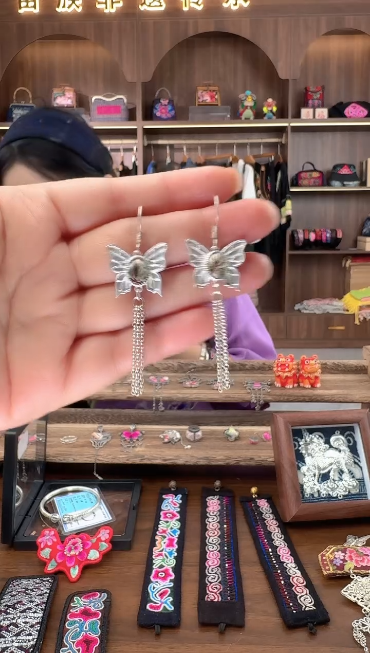 刺绣球*扶光苗绣传承12