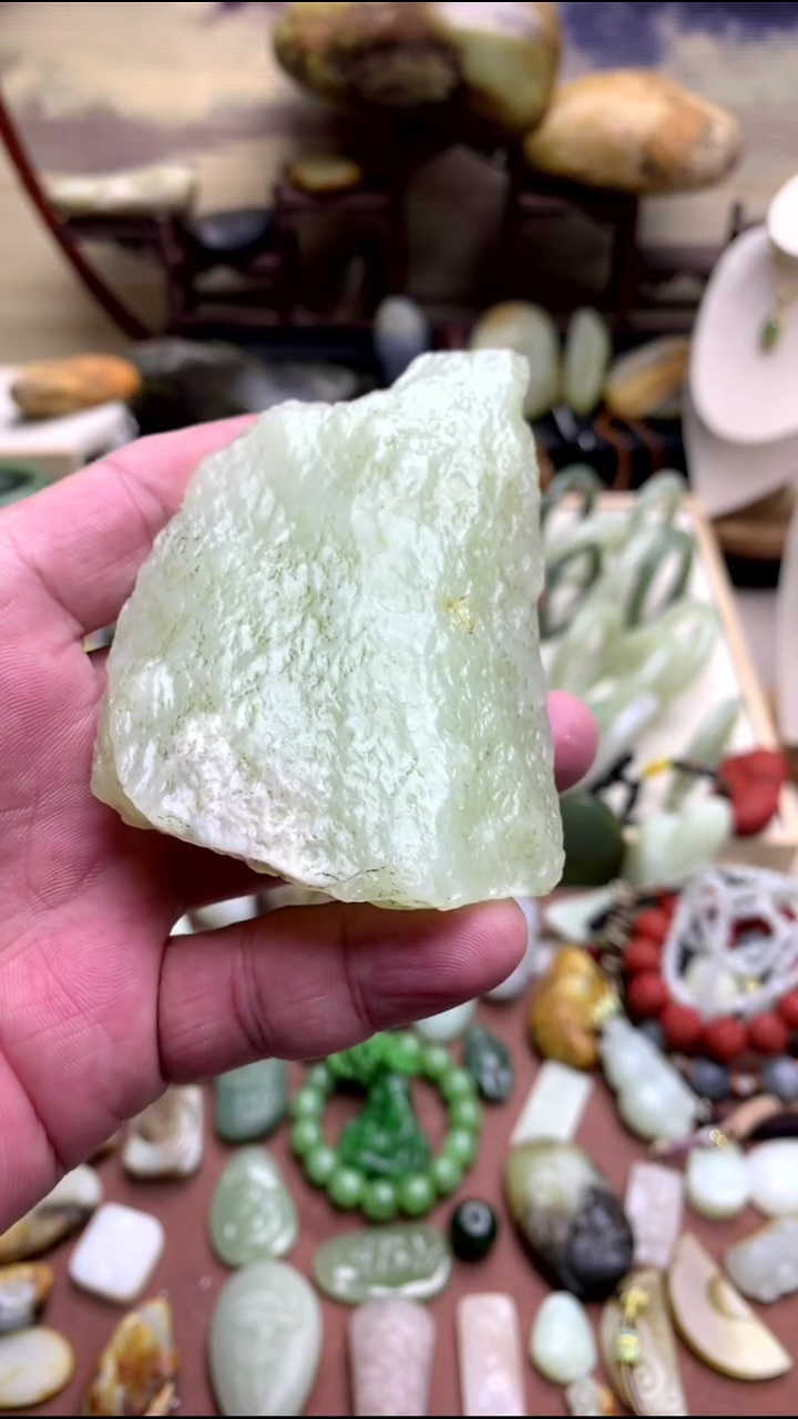 【闪购商品】和田玉颈饰未镶嵌新疆戈壁料