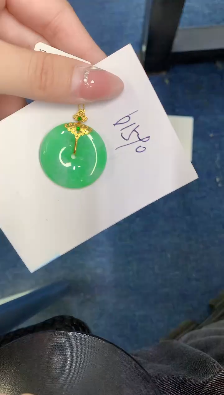 【闪购商品】翡翠颈饰18K金镶嵌000000000
