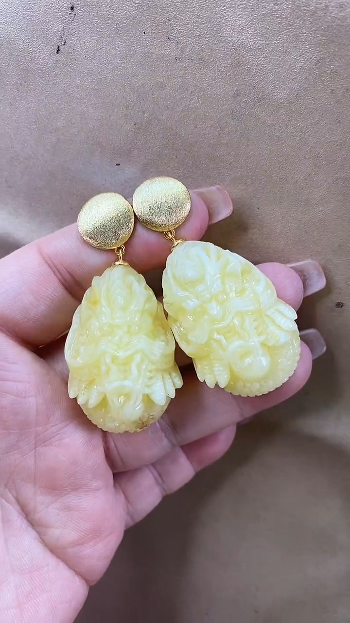 琥珀颈饰未镶嵌耳环