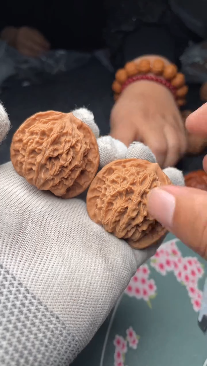 核桃a101  盘龙纹     42尺