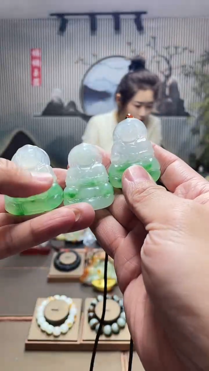 【闪购商品】翡翠挂件未镶嵌多样性到货任意一件