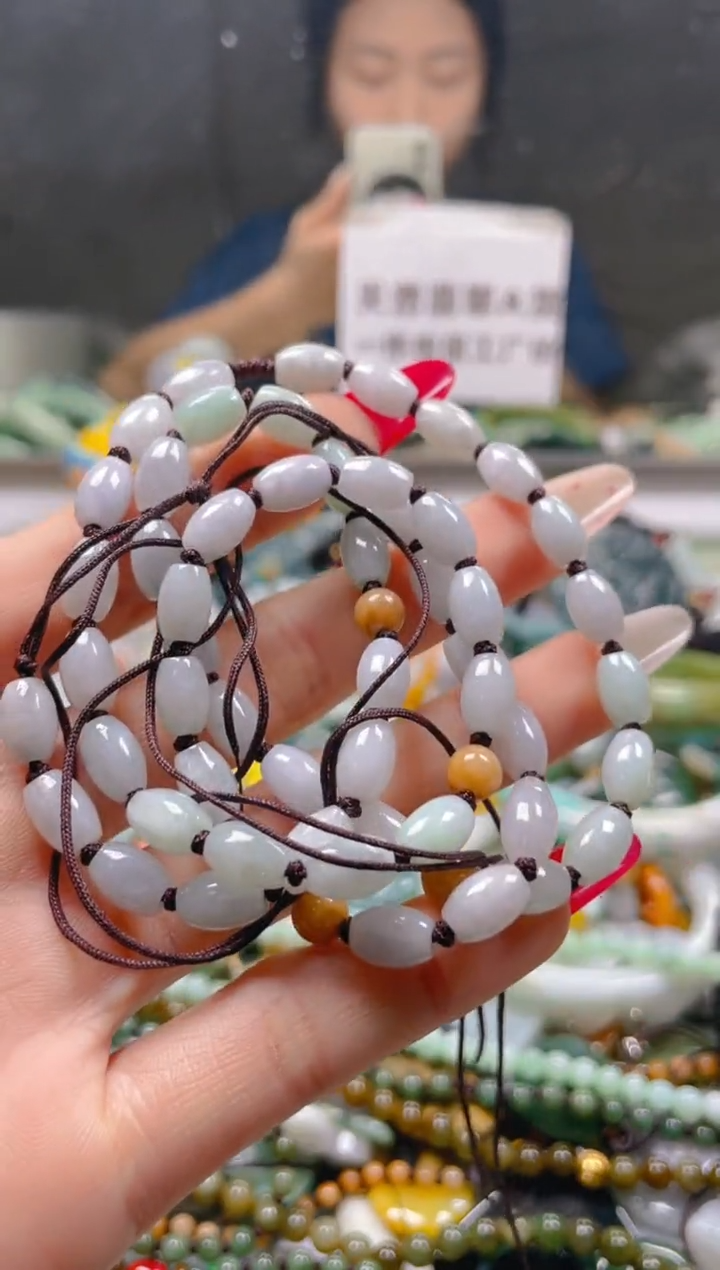 【闪购商品】翡翠颈饰未镶嵌6MM/L/翡翠A货一图一物