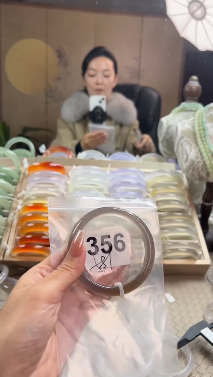 手镯玛瑙/玉髓未镶嵌356