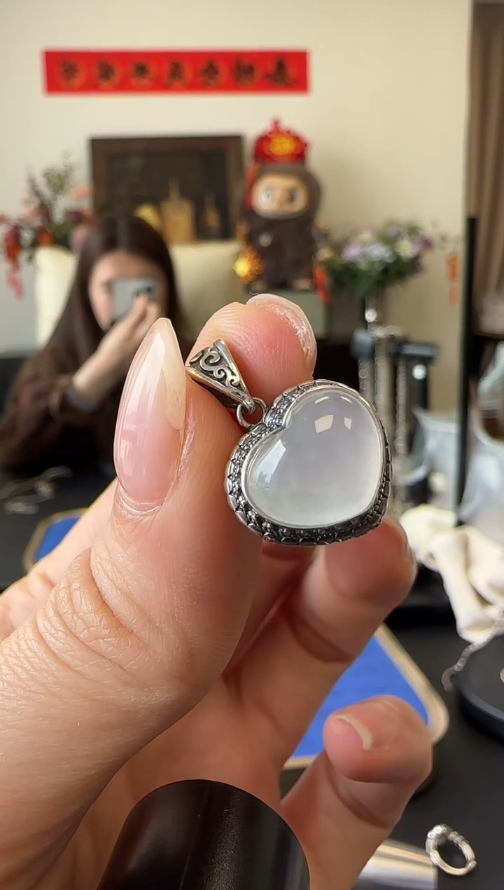 【闪购商品】翡翠吊坠(不含链)银S925镶嵌银镶