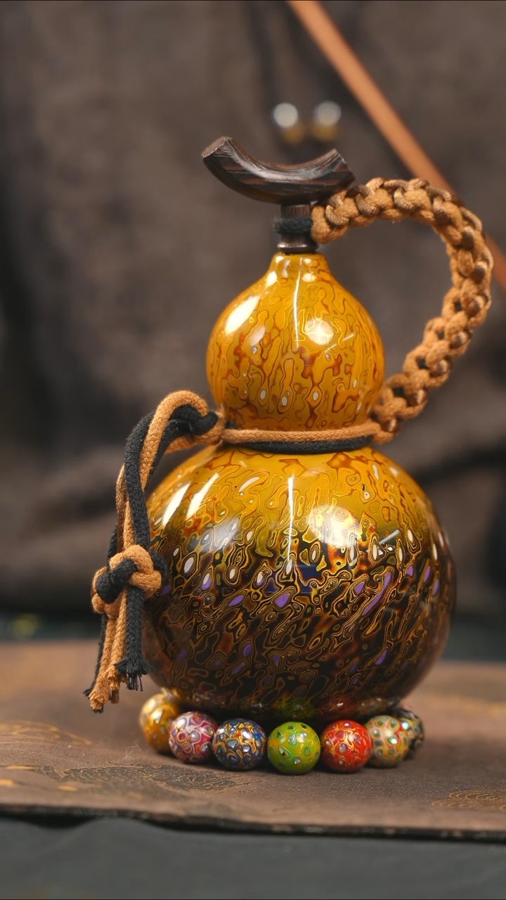 【闪购商品】WE155漆艺酒葫芦不包手串及旋转底座