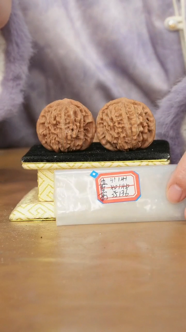 把件文玩核桃一代楼