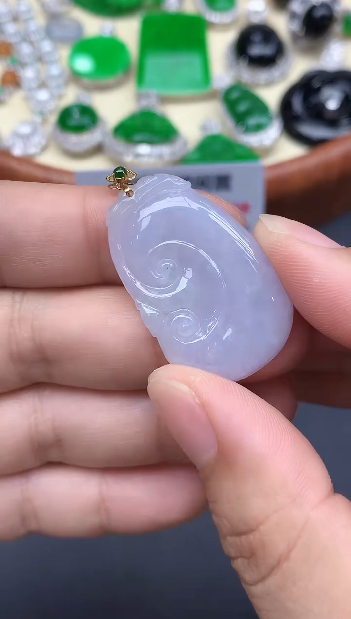 颈饰18K金镶嵌翡翠234-中国好珍宝