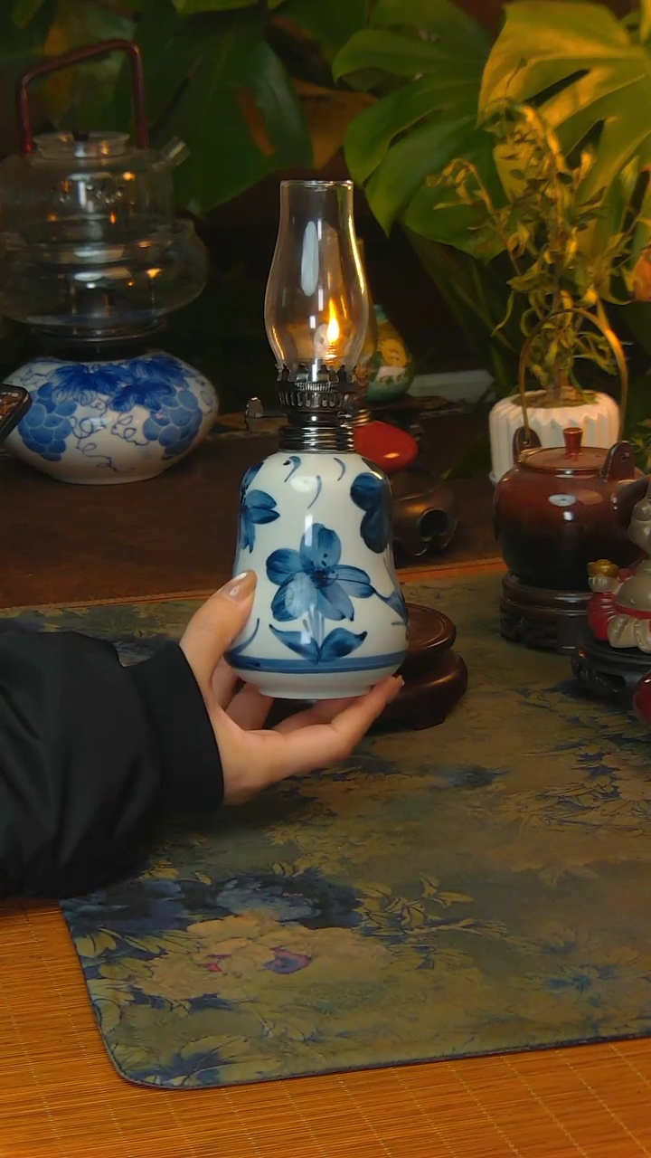 【闪购商品】景德镇陶瓷手工灯摆件