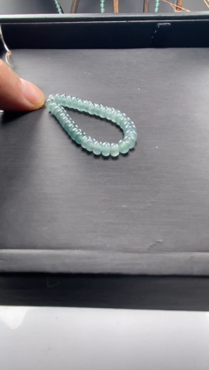 【闪购商品】翡翠手链未镶嵌算盘珠55颗浅色