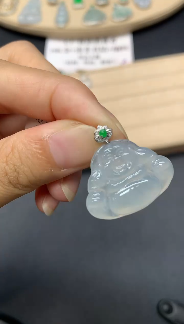 翡翠18K金镶嵌吊坠(不含链)佛公【无服务费】