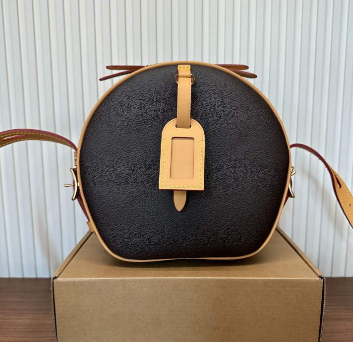 L029（软圆饼小号）17cm 钢五金时尚女款包包百搭拼色经典休  