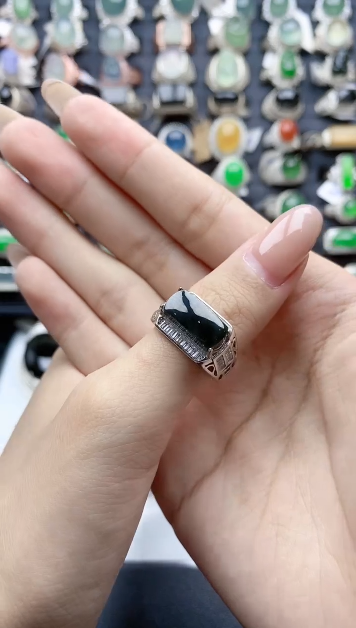 【闪购商品】翡翠戒指银S925镶嵌天然A货翡翠男戒