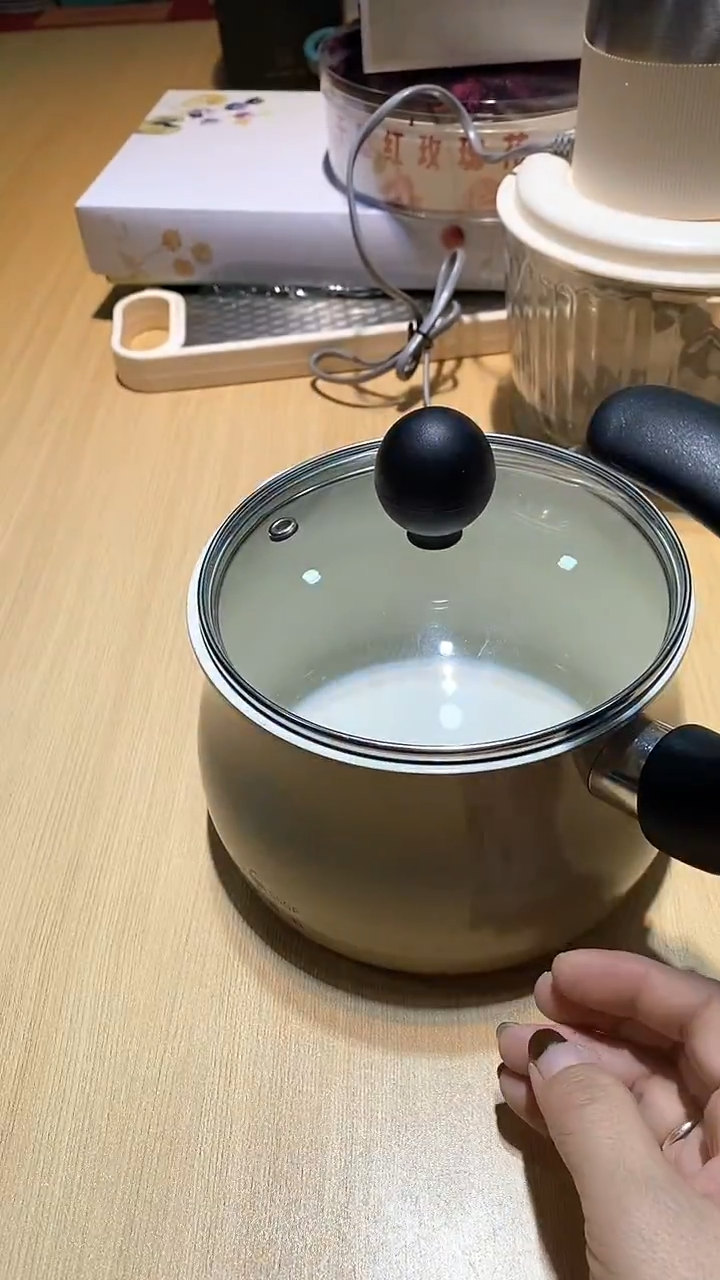 【闪购商品】瓷片锅碗瓢盆一件不剩