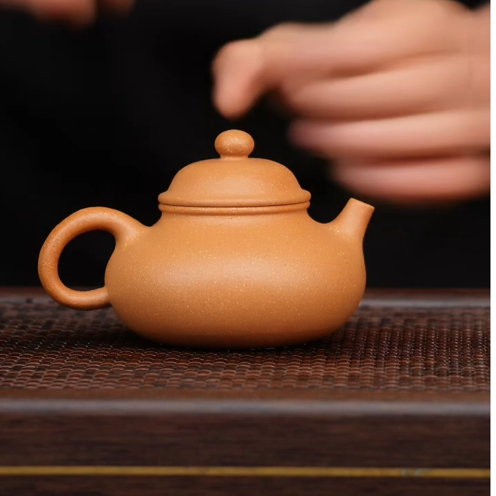 宜兴紫砂原矿半手段泥150cc容天