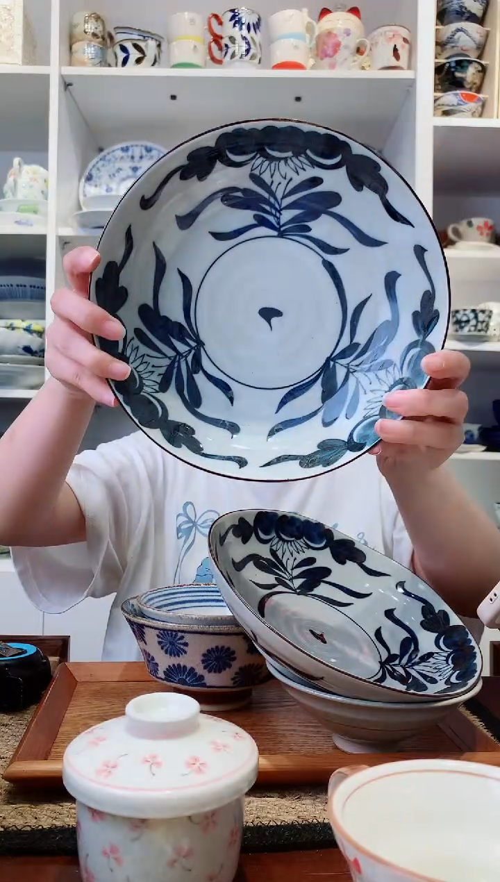 陶瓷【微瑕】复古唐草大深盘