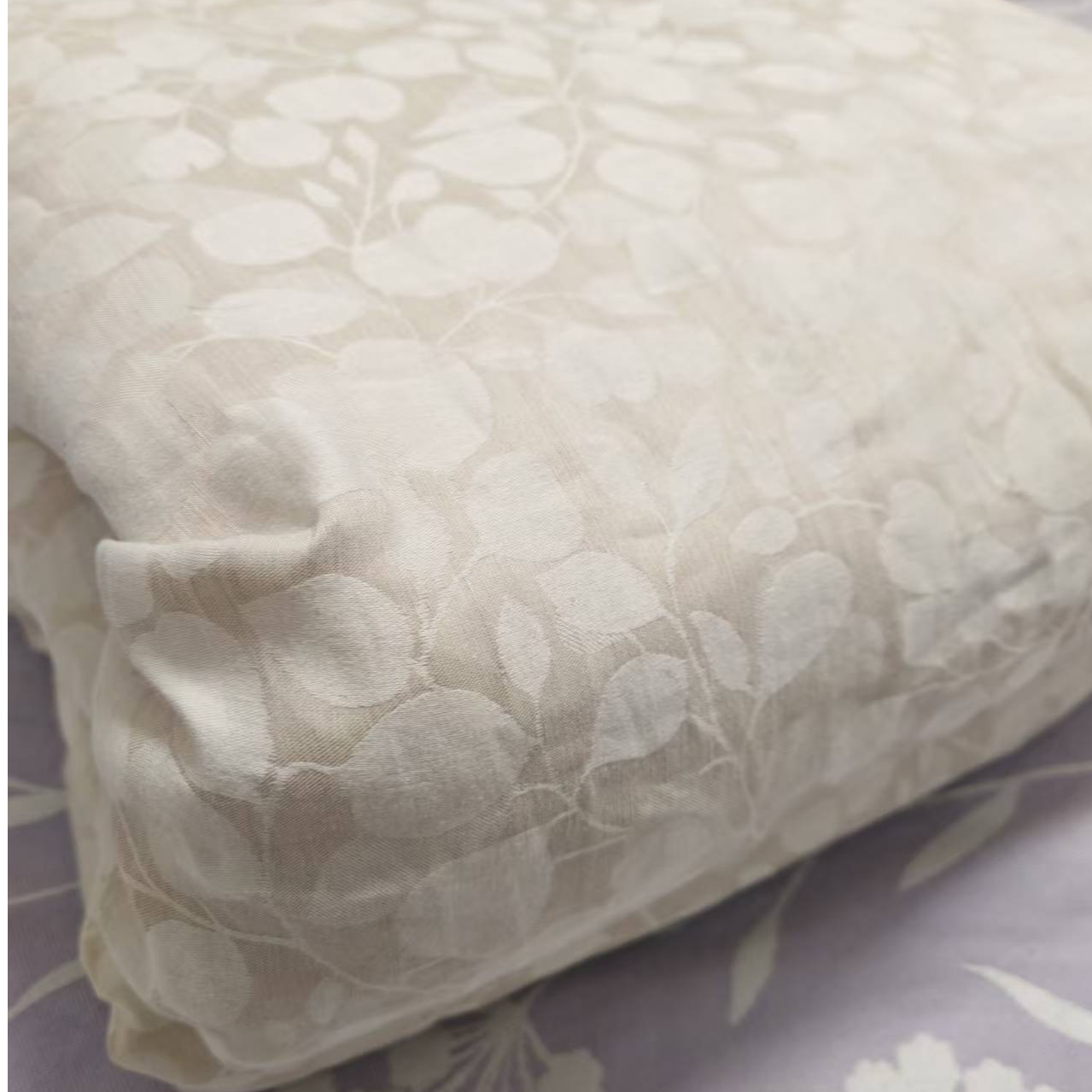 汉麻雨露麻提花羊毛被