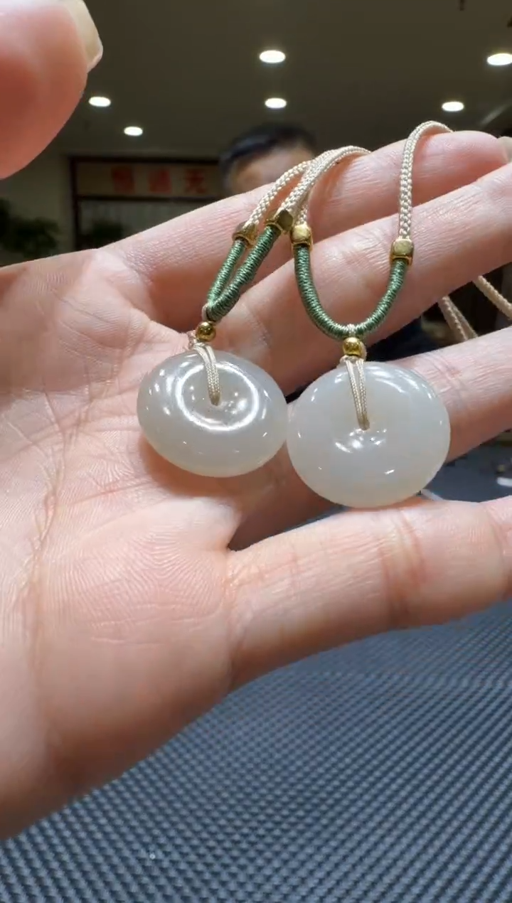 颈饰未镶嵌和田玉挂件（多样性发一）