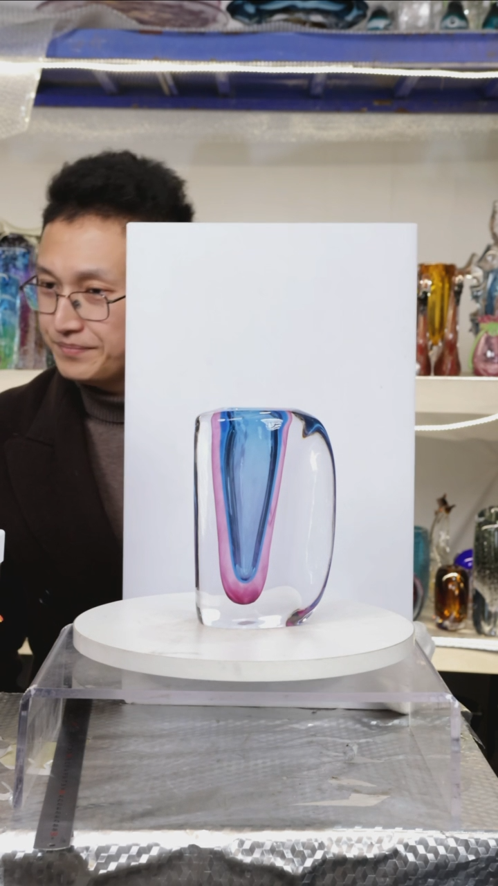 【闪购商品】琉璃【幻彩】高19.5精品琉璃正常手工痕迹