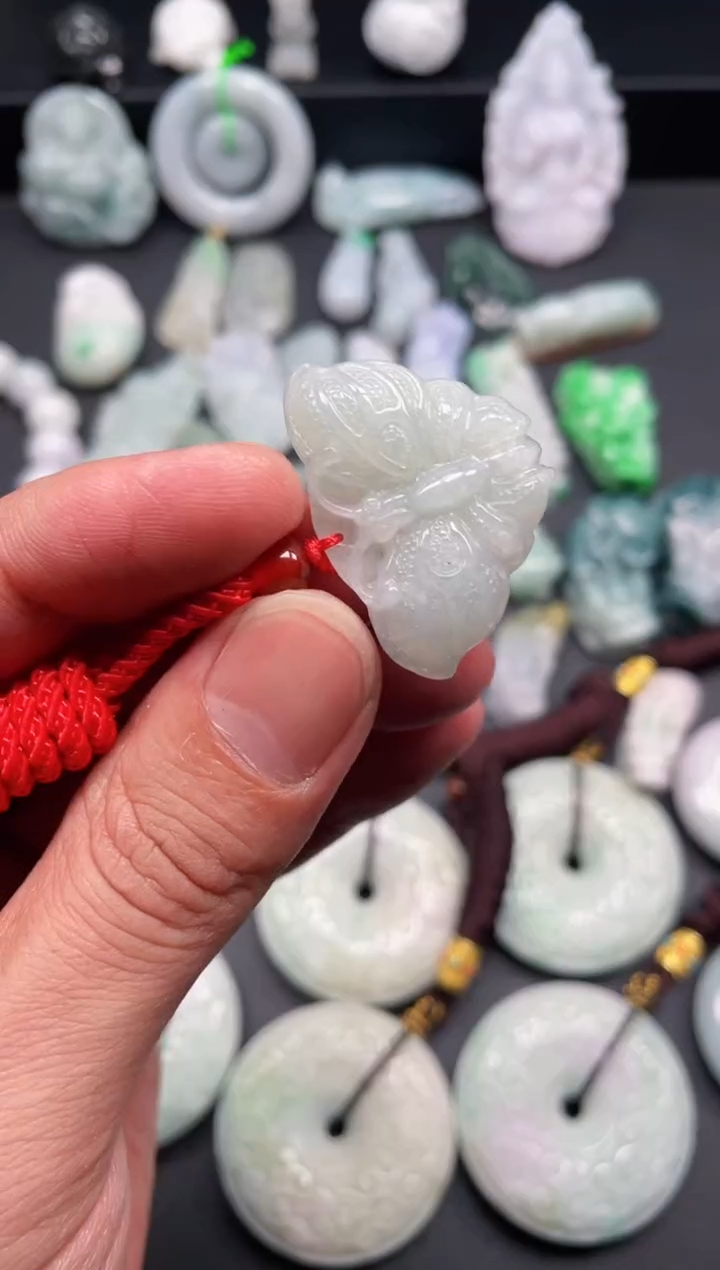 翡翠未镶嵌颈饰天然翡翠a货