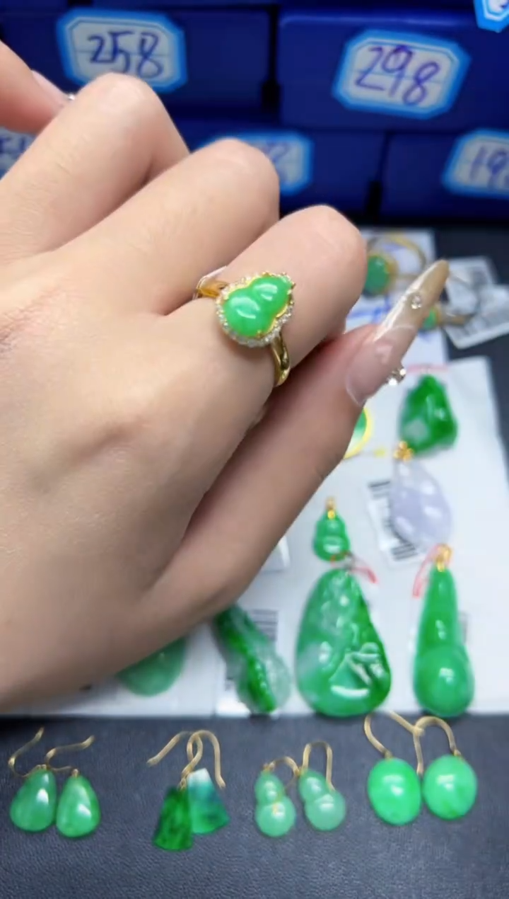 【闪购商品】翡翠戒指银S925镶嵌Y缅料A货/支持复检/一件