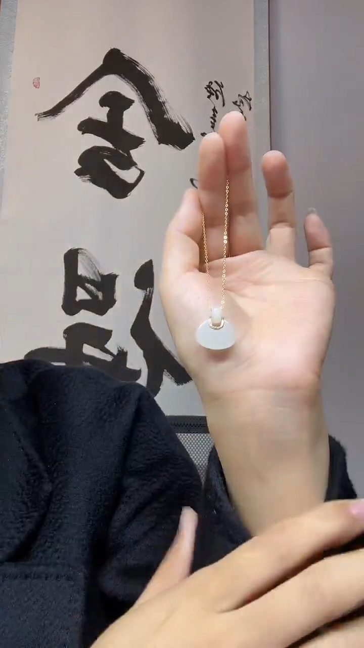 吊坠(不含链)18K金镶嵌和田玉钱包