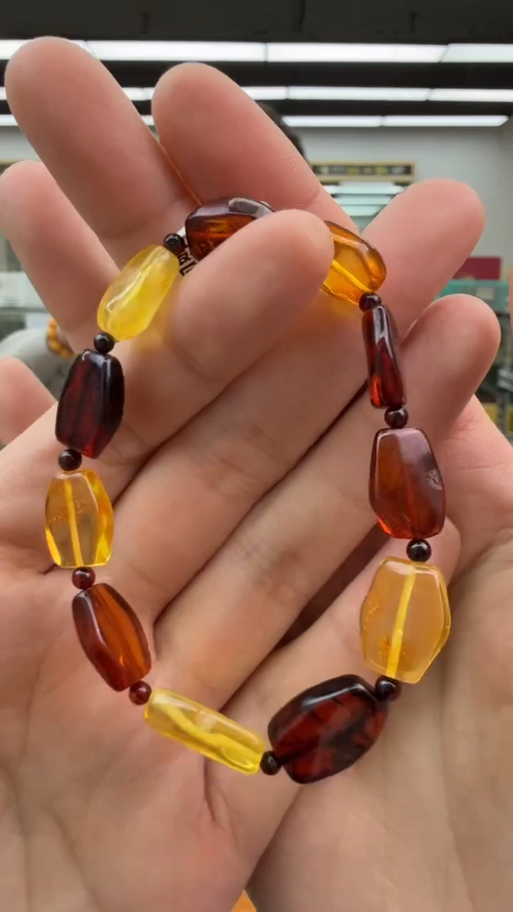 【闪购商品】琥珀手串未镶嵌78秒拍号