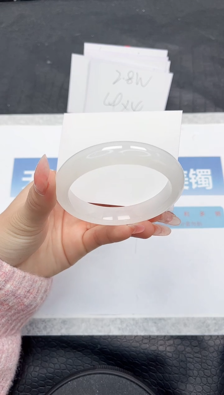 【闪购商品】石英质玉手镯未镶嵌L391-58.8