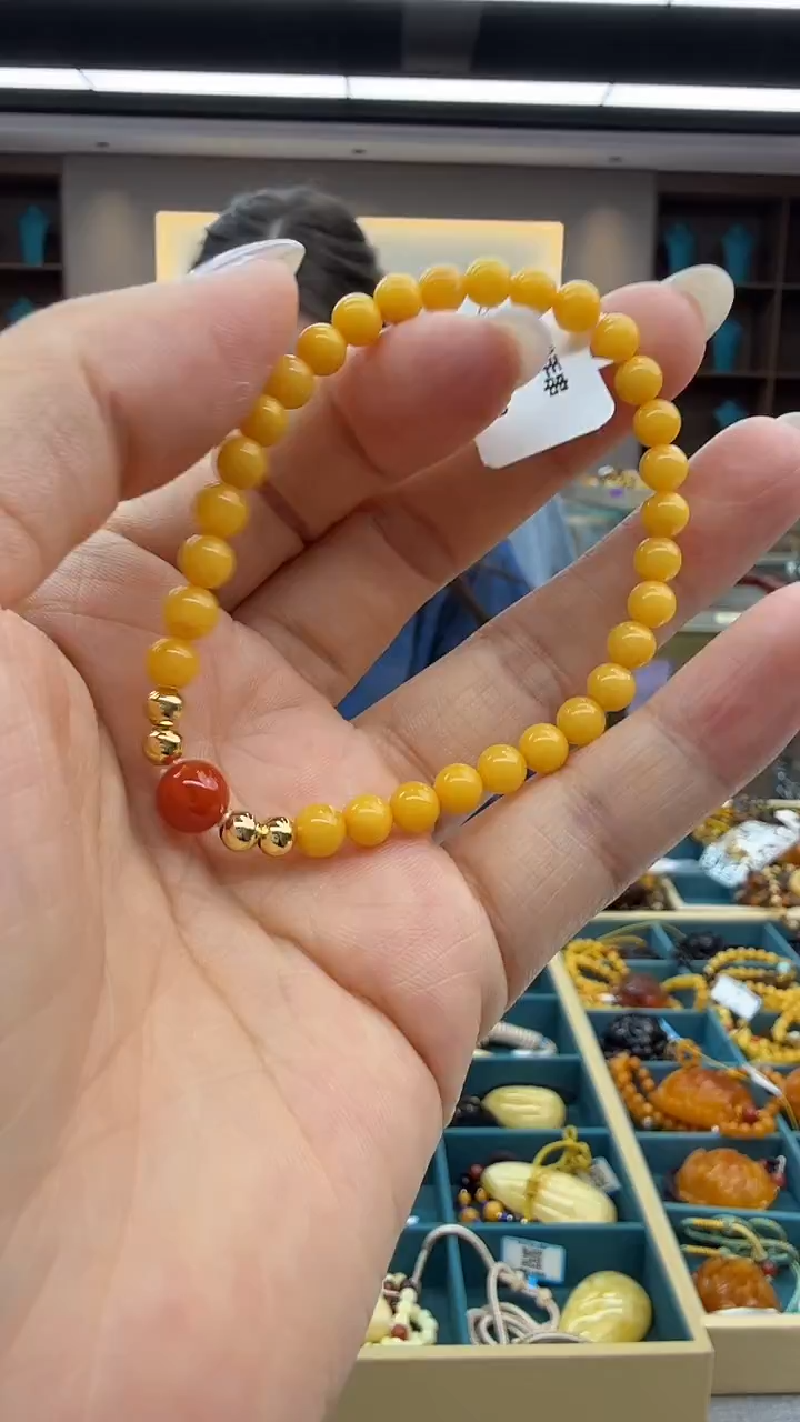 手链琥珀未镶嵌25秒拍号 假一罚三 