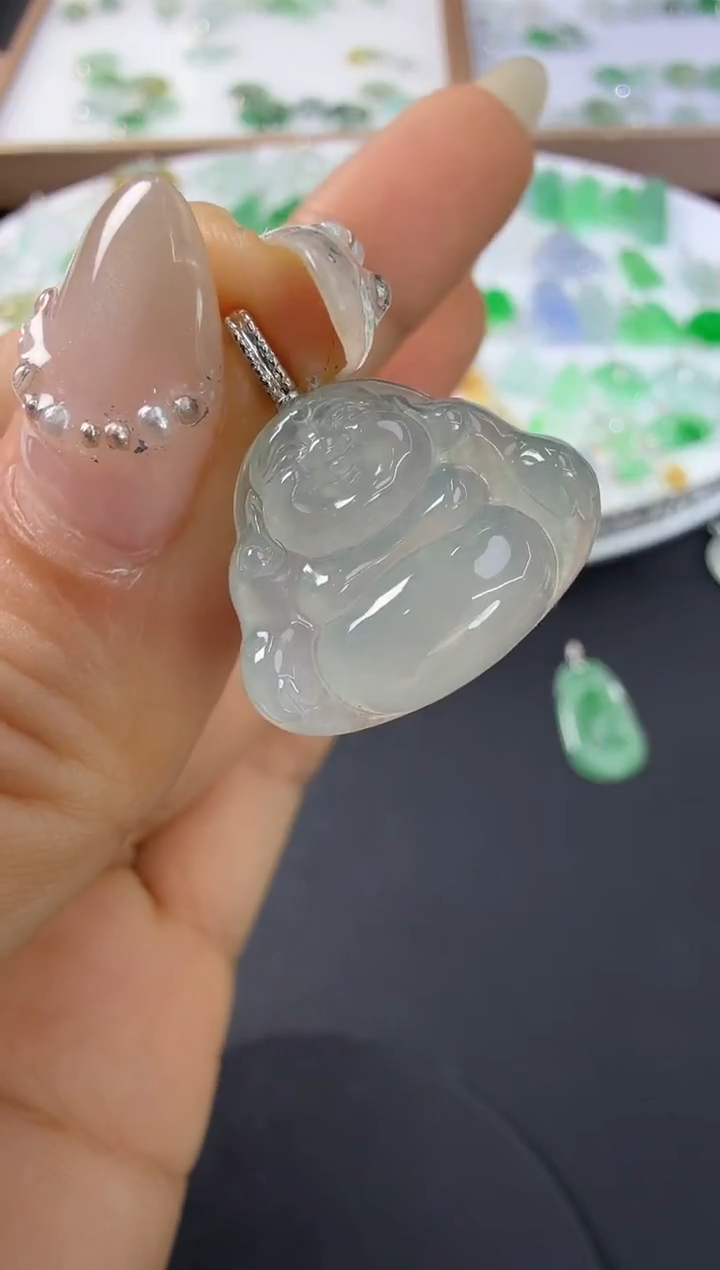 颈饰18K金镶嵌翡翠H1130-1501-320