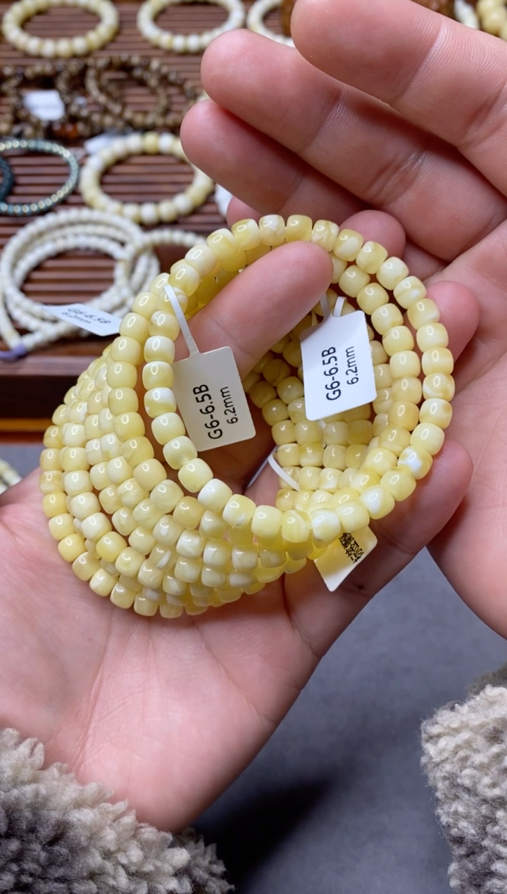 【闪购商品】蜜蜡手串未镶嵌6.2mm老型多样性发其一