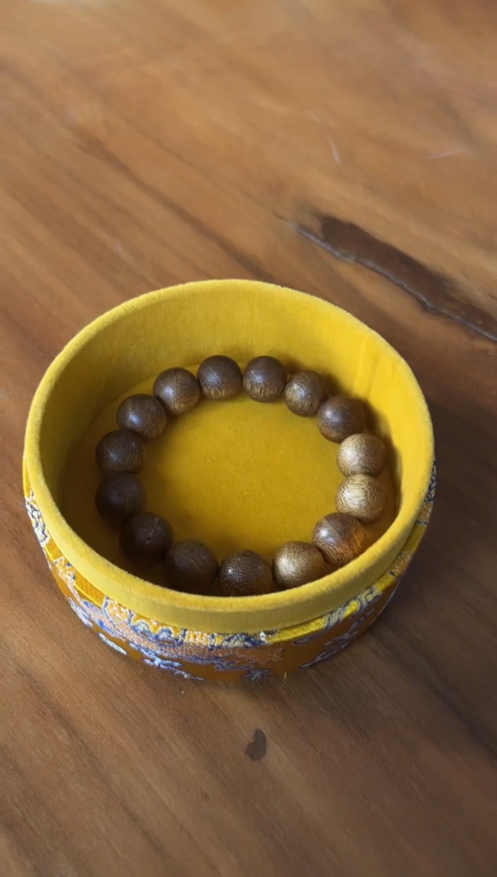 【闪购商品】沉香手串C001天然野白奇楠卡14沉香手串