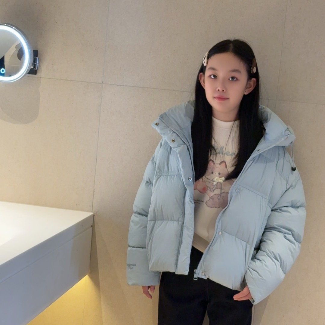 泡妈童装    【初雪蓝椰】新款冬季儿童女童新款男童羽绒服087