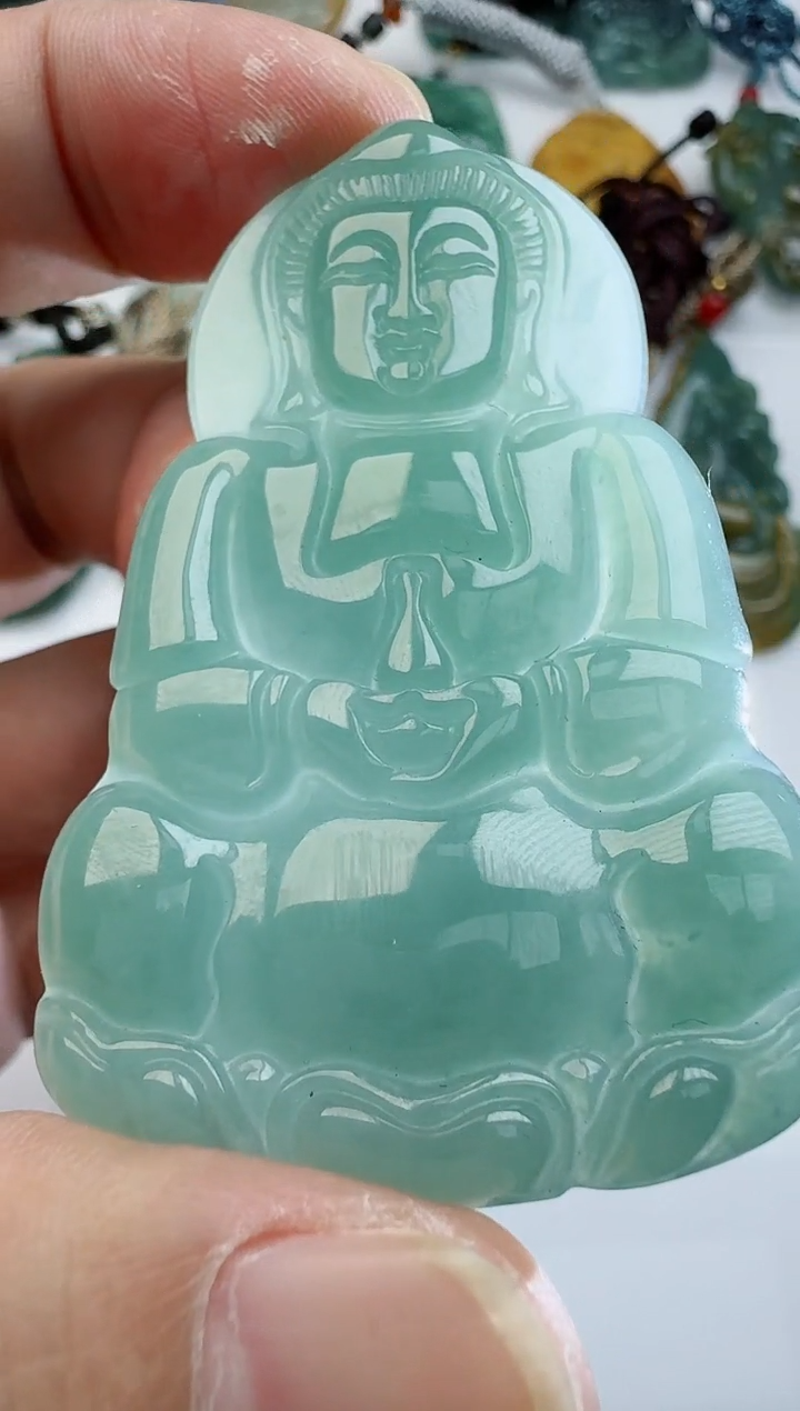 【闪购商品】翡翠颈饰未镶嵌多样性随机发其一