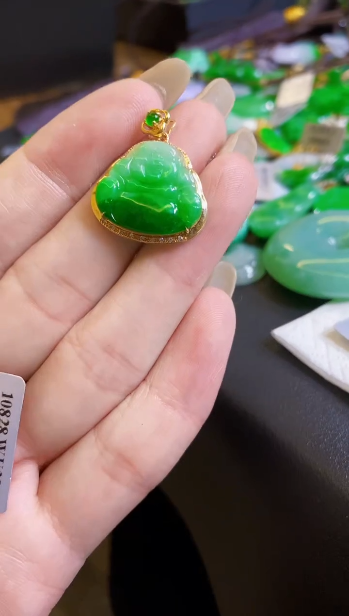 【闪购商品】定制翡翠18K金镶嵌佛