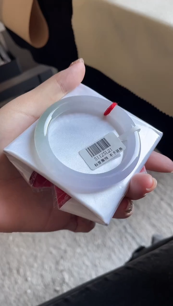 未镶嵌手镯翡翠三天鉴赏期