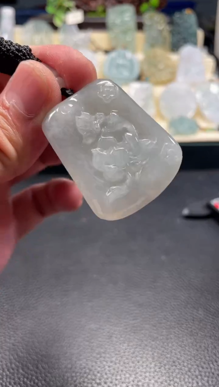 颈饰未镶嵌翡翠12/23/145