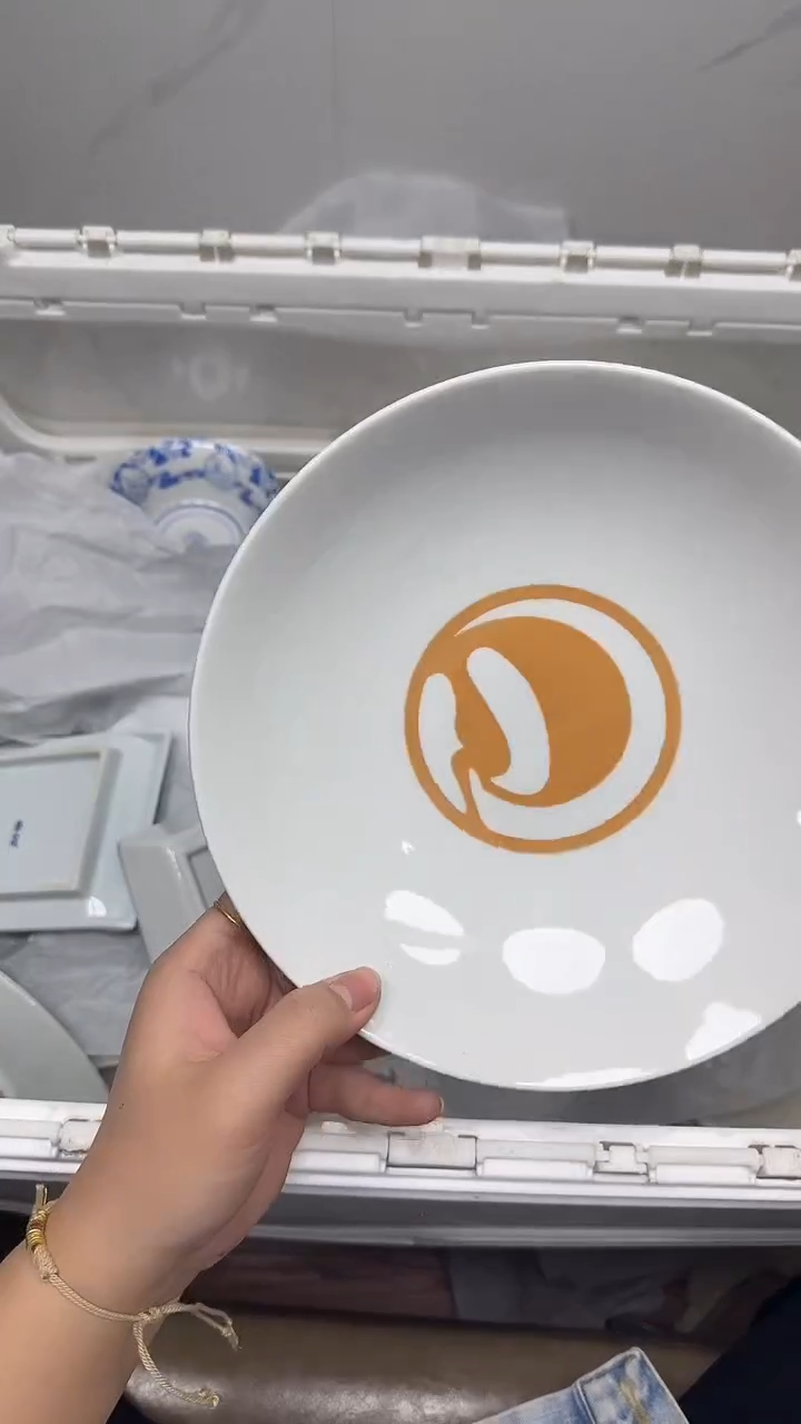 【闪购商品】698回流瓷器默认微瑕，18.8包邮