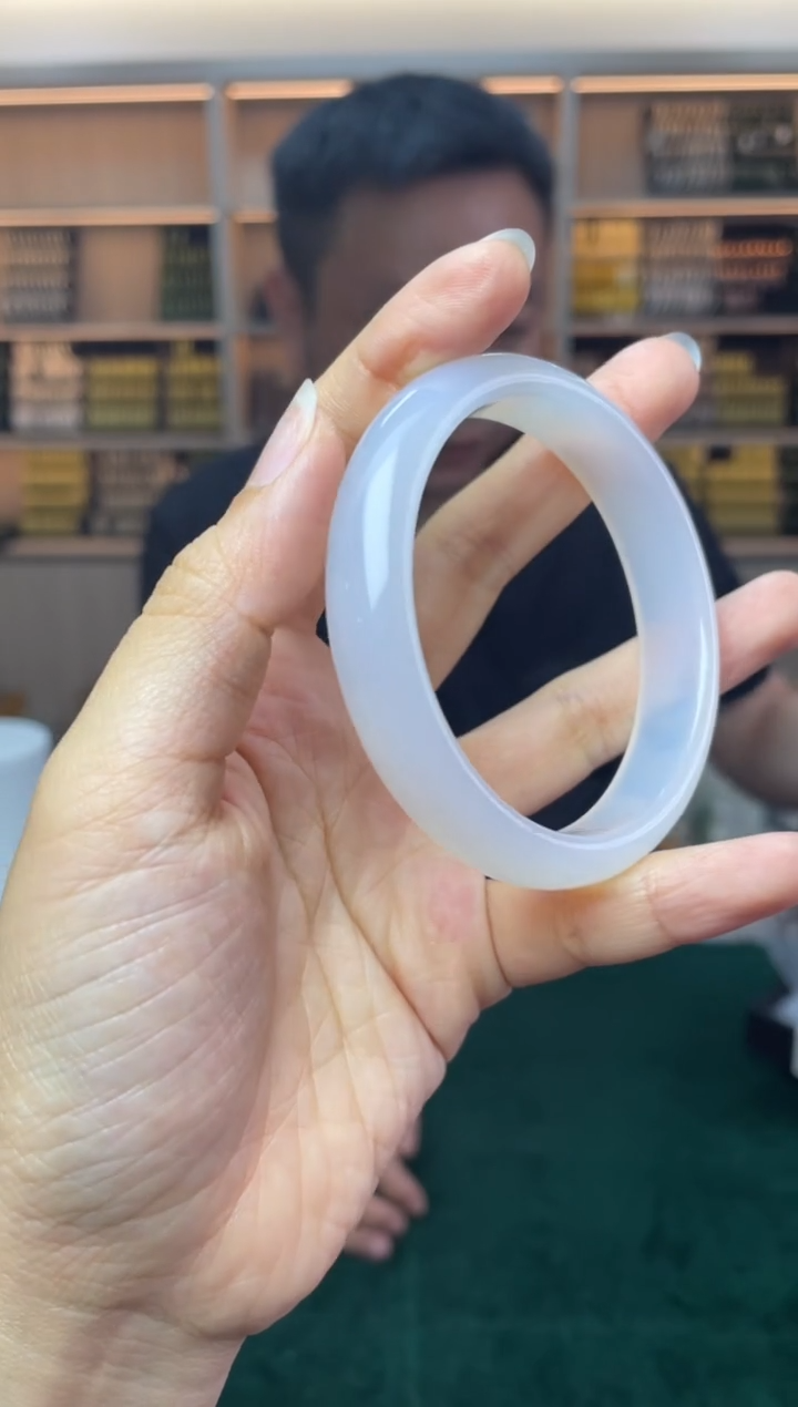 玛瑙/玉髓·未镶嵌多样性发一件*圈口52-60