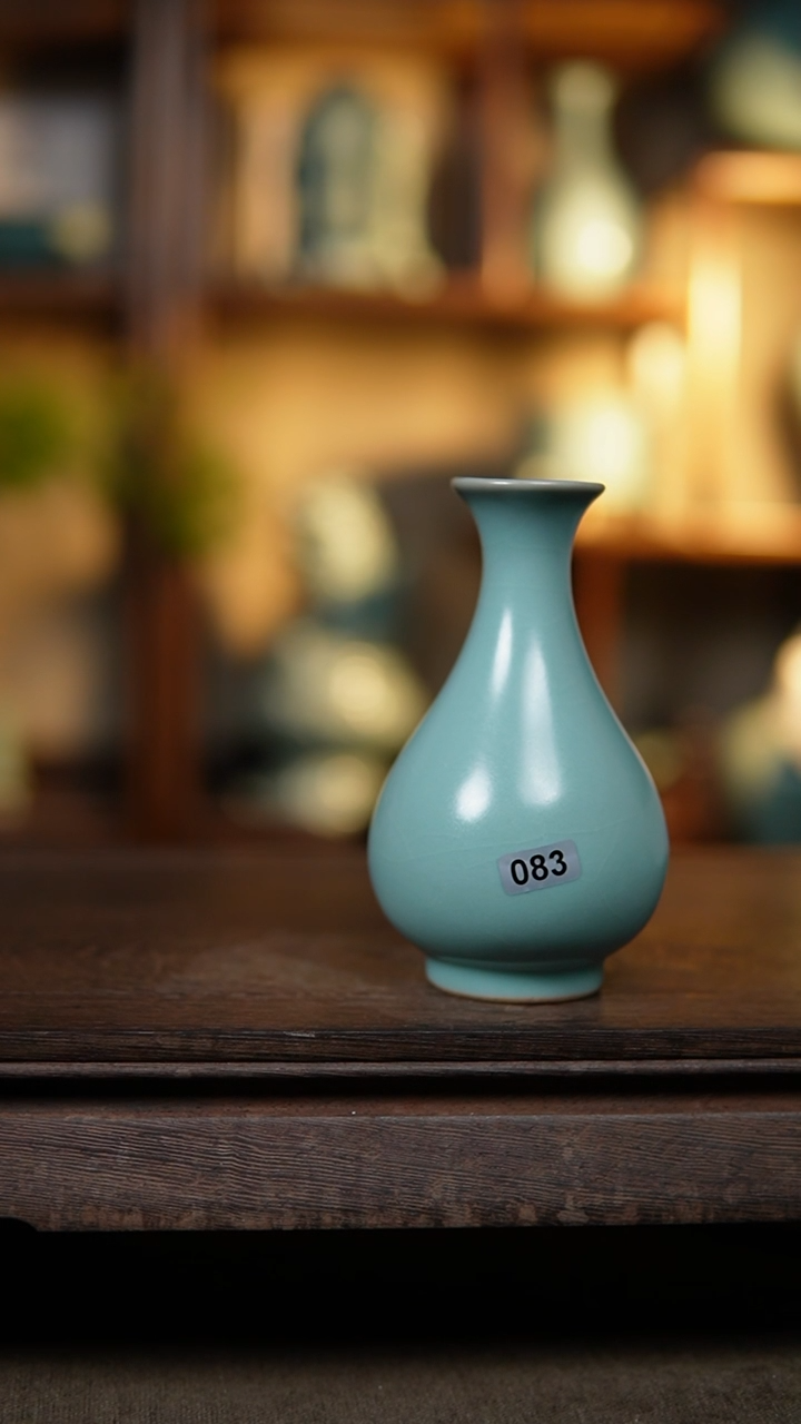 【闪购商品】杯仿古天青14公分小玉壶春83