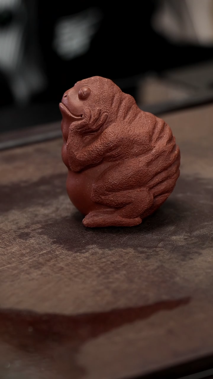 紫砂茶宠紫砂思考蛙