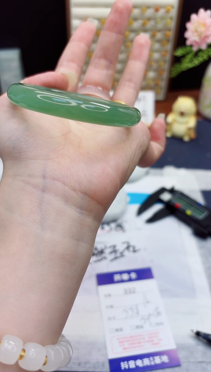 未镶嵌手镯石英质玉332-东陵玉-圈口55