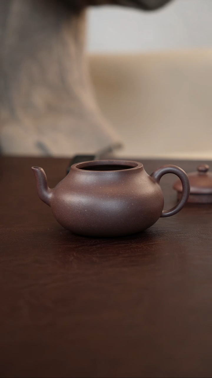 茶壶紫砂紫泥梨形
