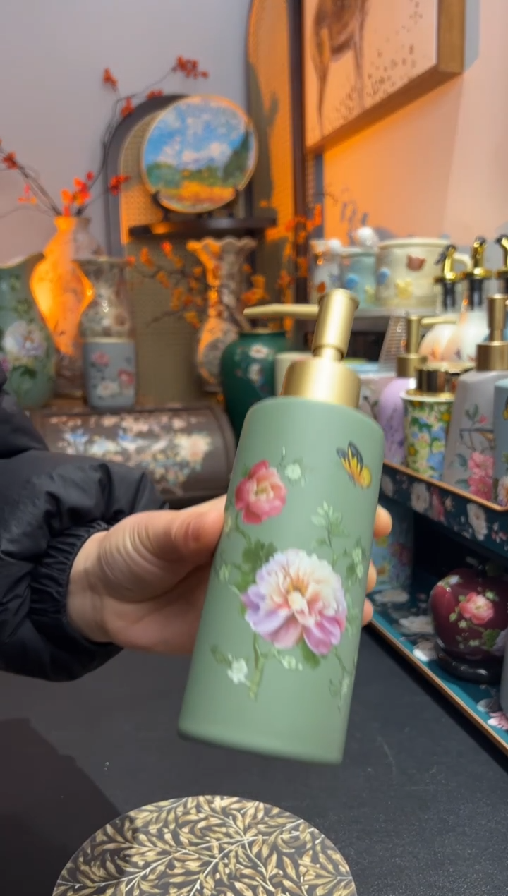 外贸陶瓷铁艺家居百货