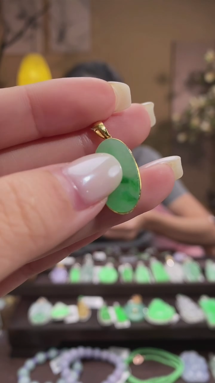 吊坠(不含链)18K金镶嵌翡翠无事牌