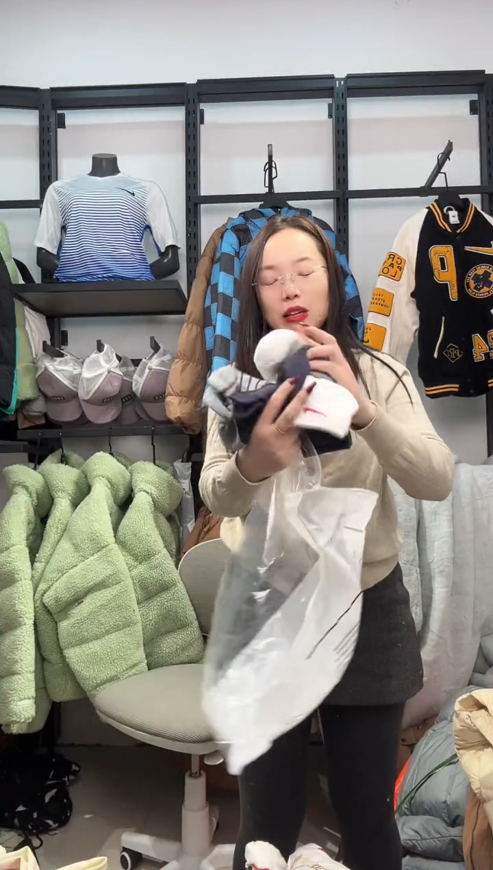 2215闪购编码 Nike/Jordan运动卫衣裤以直播间过款为准 尺码·