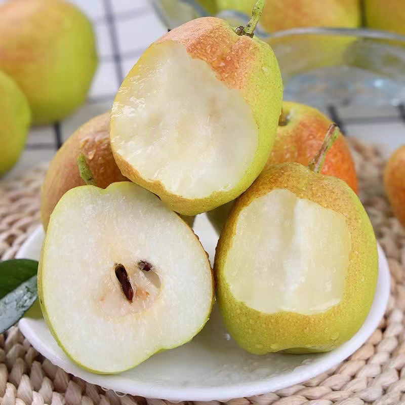 【库尔勒香梨】新疆库尔勒香梨皮薄爆甜糖度高好吃一箱买两斤送一斤新疆维吾尔自治区